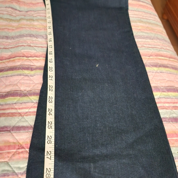 Jennifer Lopez boot cut stretch denim womens jeans size 16 2 pairs 1 black 1 blu - Picture 4 of 11